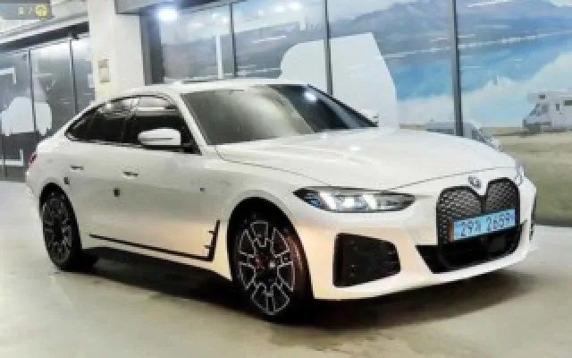 인천개인회생자동차구입 i4 eDrive 40 매물 사진 7 - 2025/10 12,776km